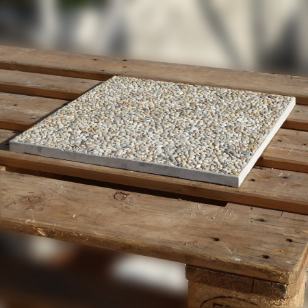 Dlažba na terasu a chodníky | betónová vymývaná 40×40×1,9 cm | na lepenie na betón