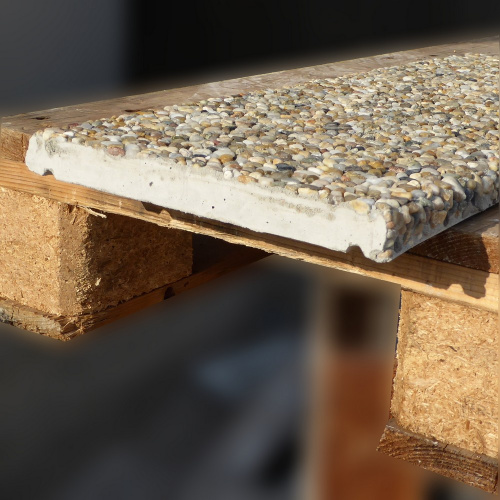 Strieška na múrik plochá 60 x 20 x 2,5 - riečny kameň so sivým cementom